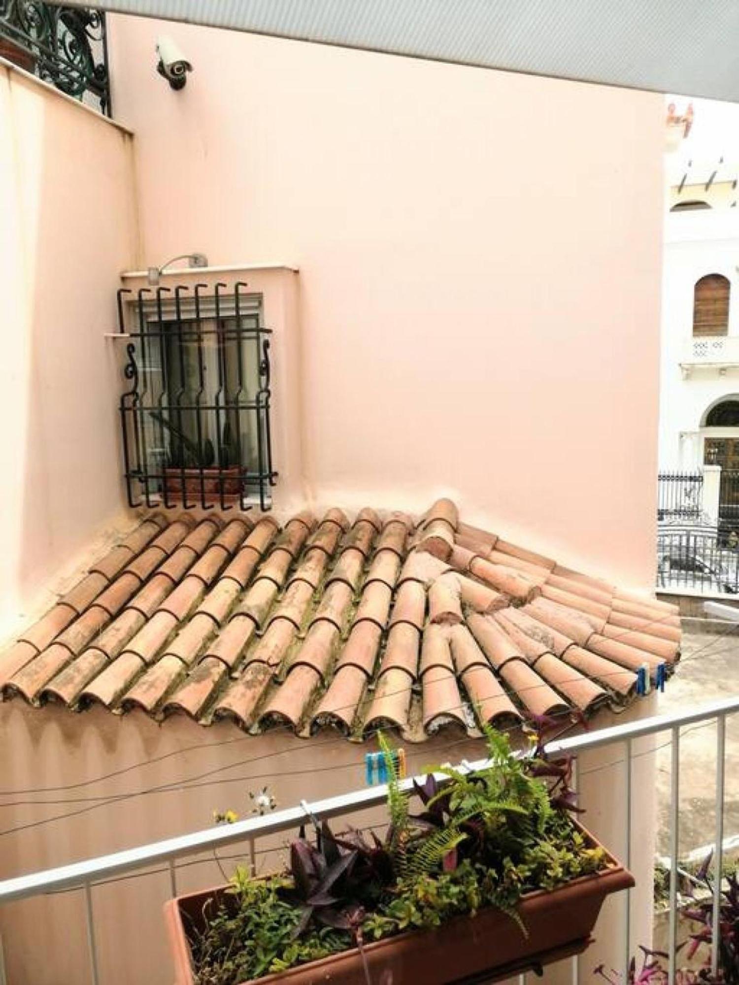 Magnificent Apartment In Plaka Atenas Exterior foto